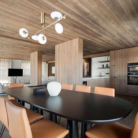 شقة Luxueux Neuf Avec 4 Suites, Et Services A 1850 - Fr-1-830-5 *