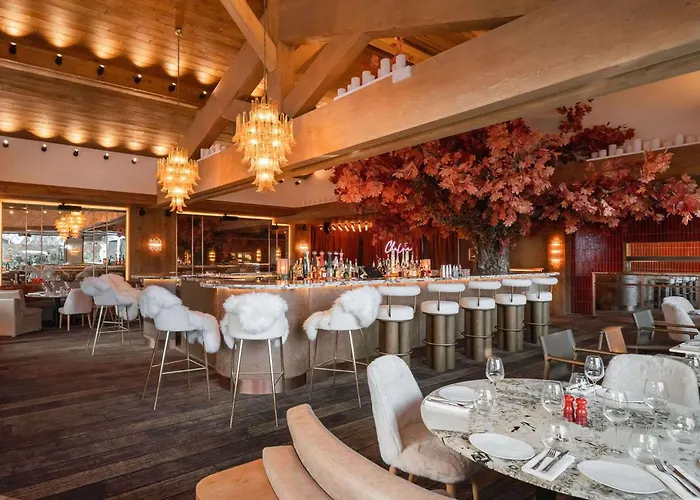 Luxueux Neuf Avec 4 Suites, Et Services A 1850 - Fr-1-830-5 *